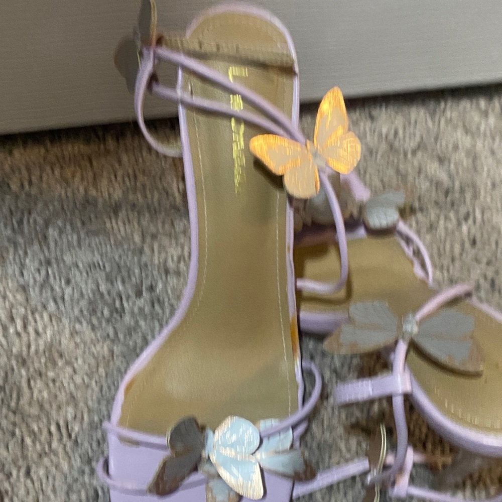 Elegant Lavender Butterfly Sandals